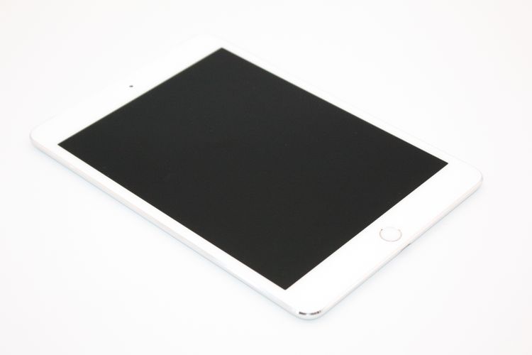 �������ò� iPad mini 4 Wi-Fi + Cellular 16GB ����С� B���