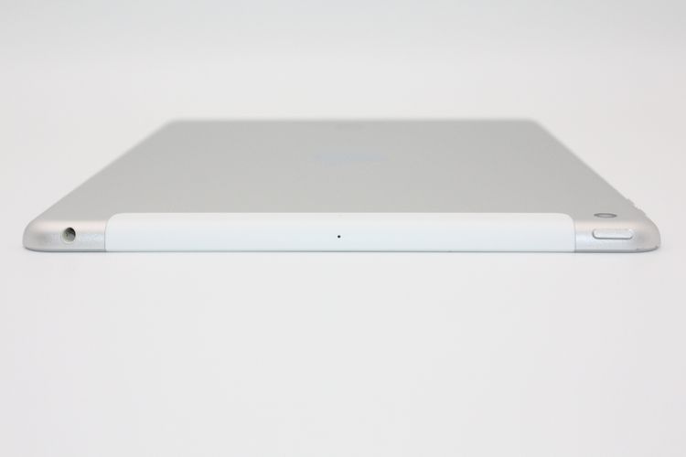 �ò� iPad ��6���� 32GB Wi-Fi+Cellular��ǥ� Silver B���