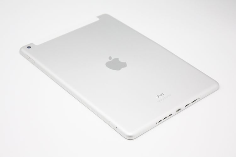 �������ò� iPad ��8���� 128GB Wi-Fi+Cellular��ǥ� ����С� J���
