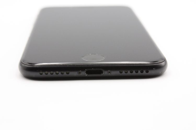 �������ò� iPhoneSE ��2���� 64GB �֥�å� SIM���å�����Ѥ�