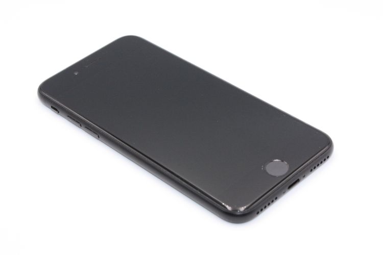 iPhoneSE ��2���� 64GB �֥�å� SIM���å�����Ѥ� B���