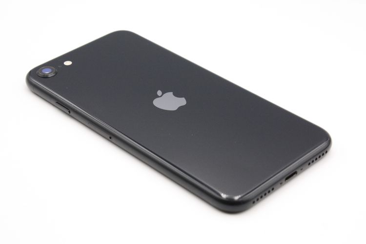 ���� iPhoneSE ��3���� 64GB SIM�ե꡼ �ߥåɥʥ��� A���