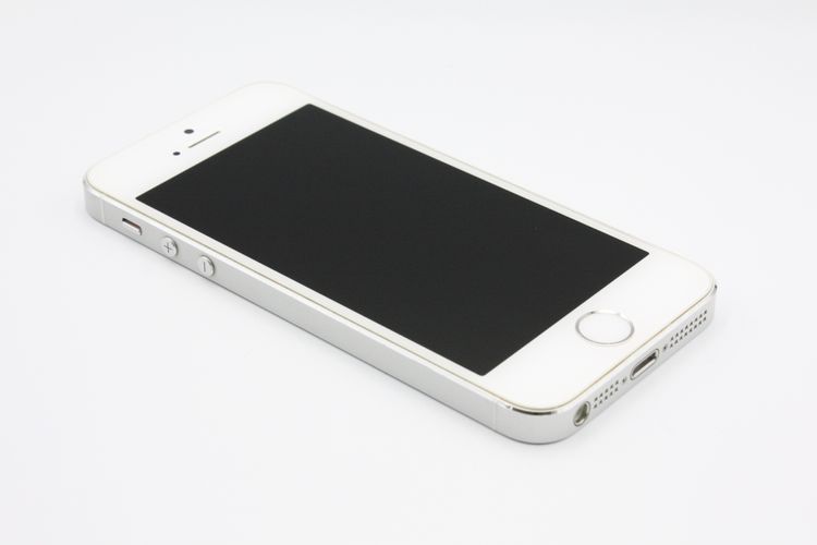 �������ò� iPhone5s 16GB au ����С� B���