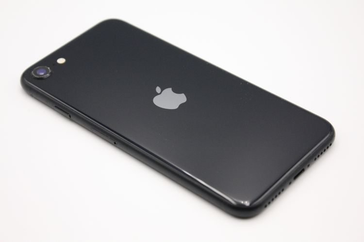 iPhoneSE ��3���� 64GB SIM�ե꡼ �ߥåɥʥ��� B���