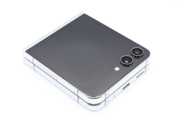 �������ò� Galaxy Z Flip5 SCG23 �ߥ�� au��SIM�ե꡼ B���