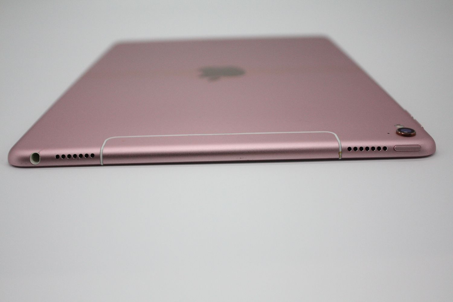 ムスビー｜iPad Pro 9.7インチ 第1世代 32GB Wi-Fi +Cellular【iPad