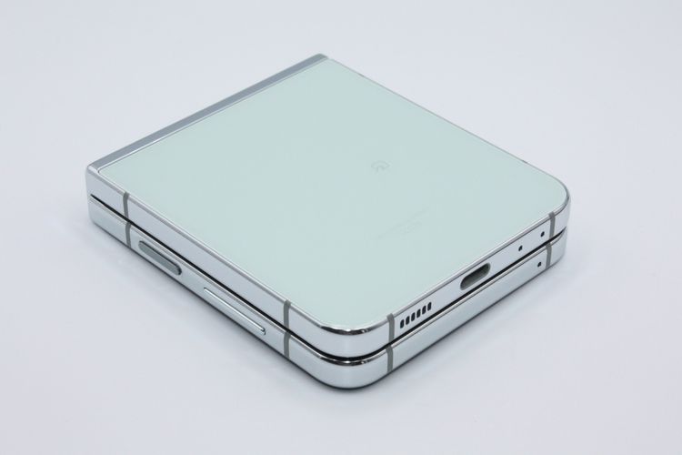  °ʴ Galaxy Z Flip5 SCG23ߥ SIMե꡼ A