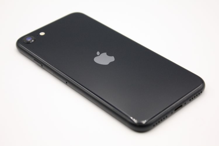 iPhoneSE ��3���� 64GB SIM�ե꡼ �ߥåɥʥ��� B���