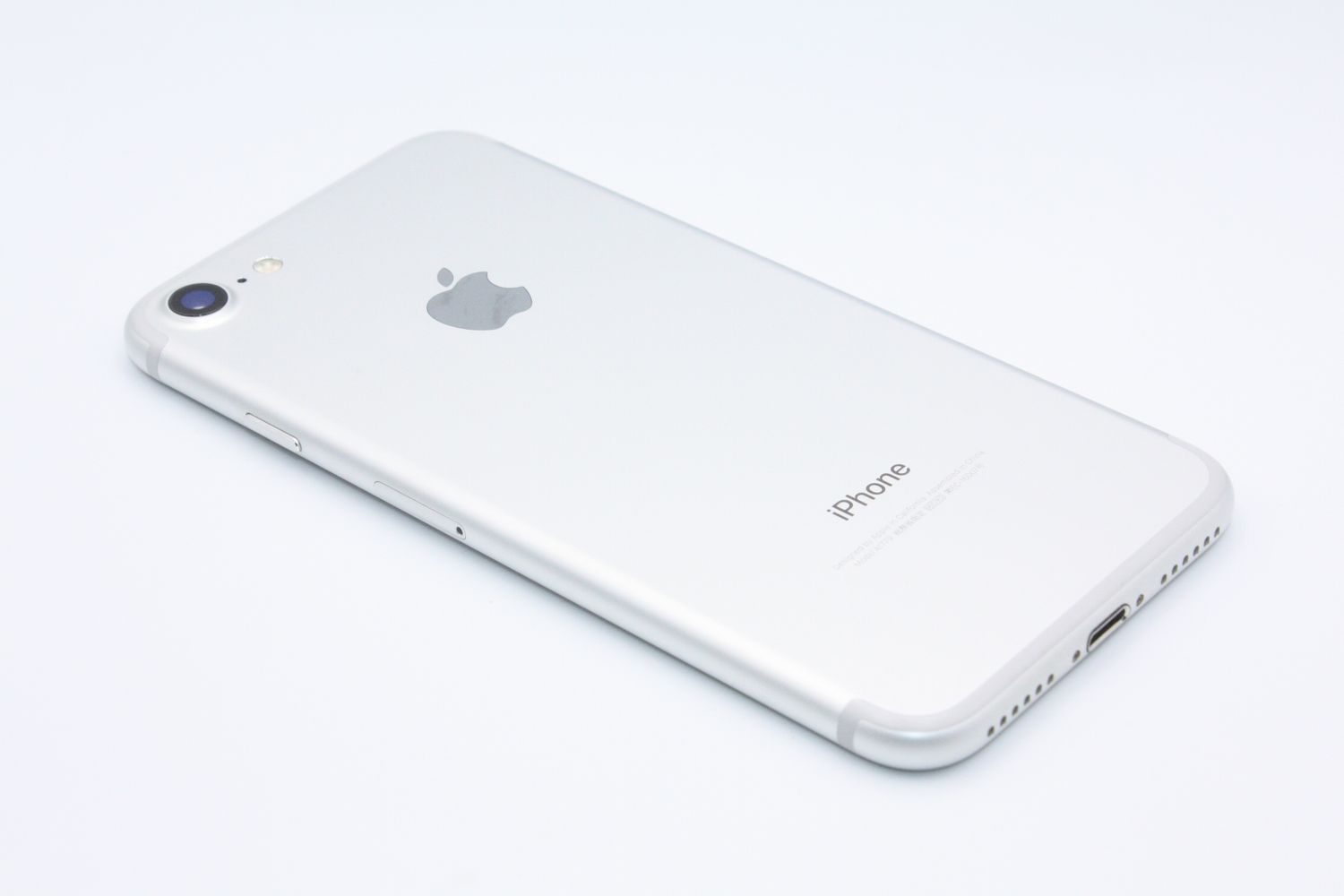 ムスビー｜iPhone7 32GB SIMフリー シルバー Bランク【iPhone7 SIM 