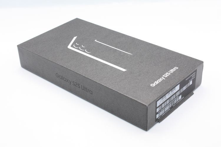 ���� ��°�ʴ��� Galaxy S25 Ultra SCG32 256GB A���