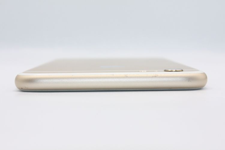 �������ò� iPhone6sPlus 16GB ������� SIM���å�����Ѥ� C���