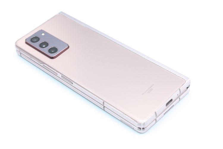 ò Galaxy Z Fold2 5G SCG05 au B