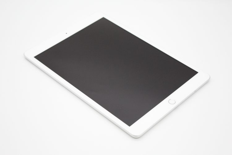 iPad ��8���� 128GB Wi-Fi+Cellular��ǥ� B���