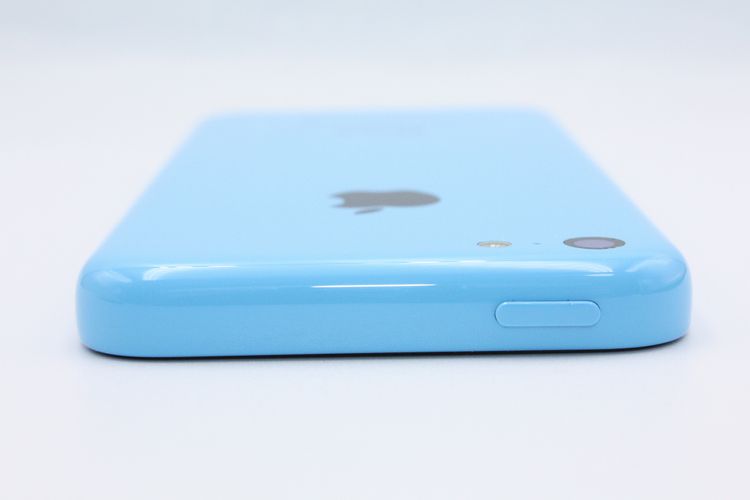 iPhone 5c 16GB au �֥롼 B���