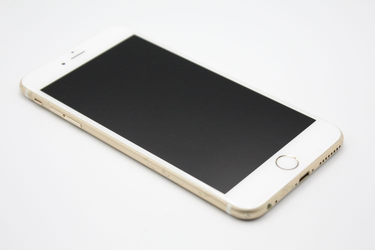 �������ò� �Хåƥ꡼�����ɹ�(96%) iPhone6sPlus 16GB ������� C���