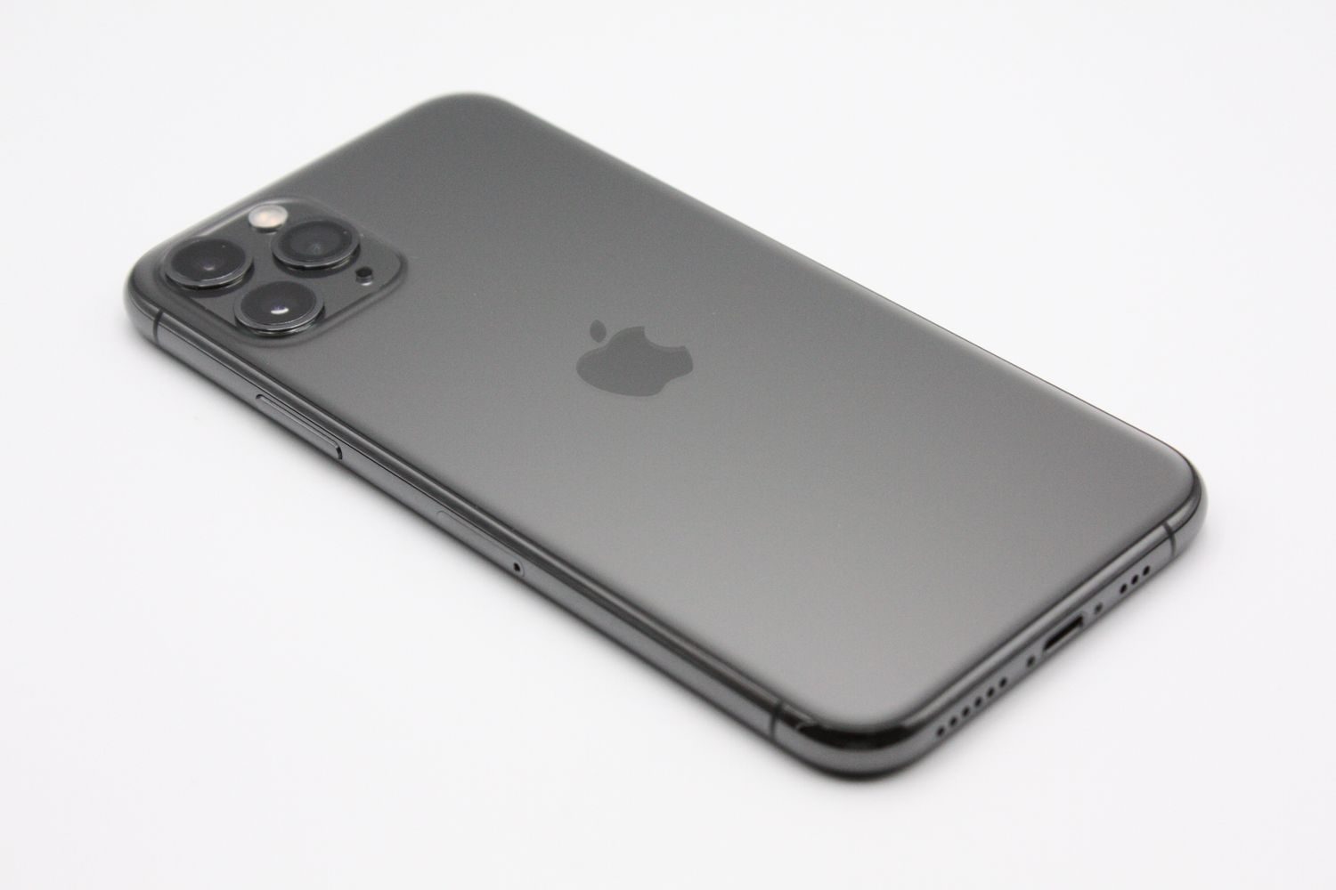 ムスビー｜美品 iPhone11Pro 64GB SIMロック解除済み スペースグレイ A
