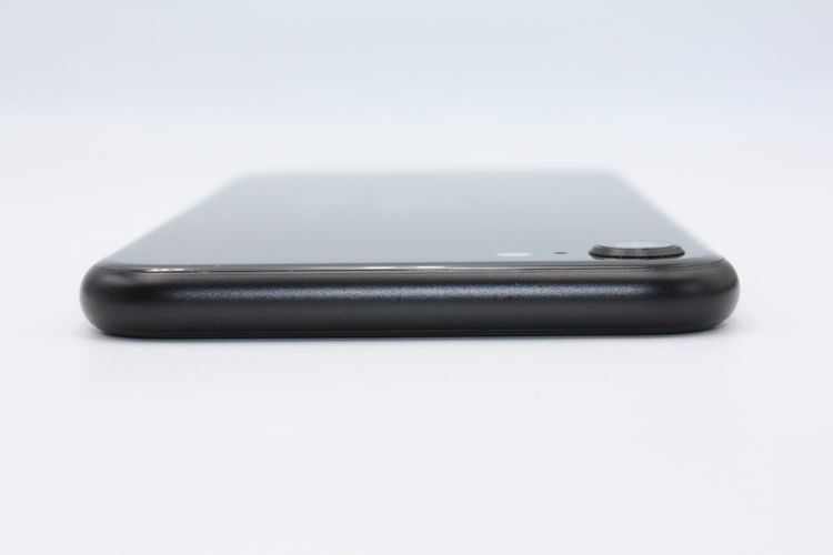 iPhoneSE ��2���� 64GB �֥�å� SIM���å�����Ѥ� B���