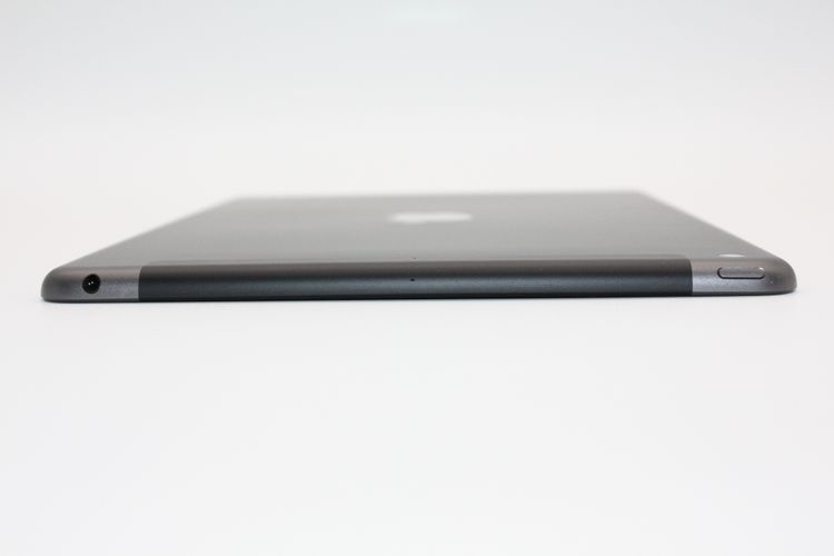 ���� iPad ��9���� 64GB Wi-Fi + Cellular��ǥ� ���ڡ������쥤 A���