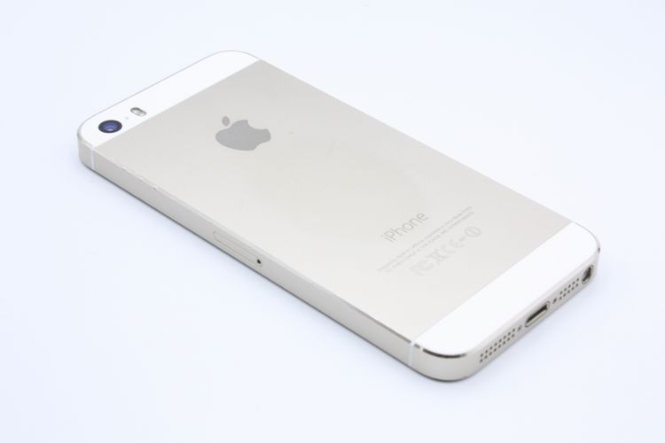 �������ò� iPhone5s 16GB au ������� B���