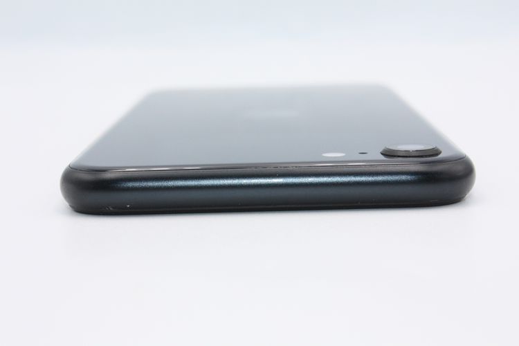 �������ò� iPhoneSE ��3���� 64GB SIM�ե꡼ �ߥåɥʥ��� �������