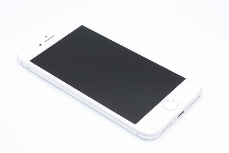 Хåƥ꡼ɹ(95%) iPhone7 32GB SIMåѤ С A