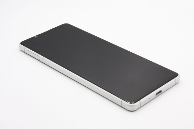 Xperia 1 II SOG01 �ۥ磻�� SIM���å�����Ѥ� B���