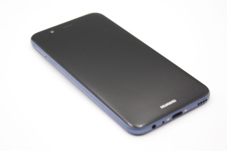 �������ò� HUAWEI nova2 HWV31 ��������֥롼 SIM���å�����Ѥ�