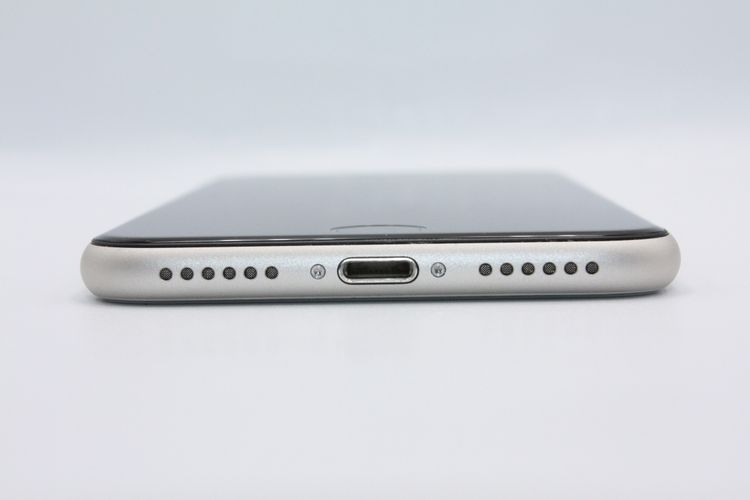 ���� iPhoneSE ��3���� 64GB SIM�ե꡼ �������饤�� A���