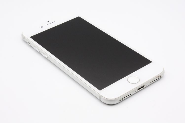 iPhone7 32GB SIM���å�����Ѥ� ����С� B���