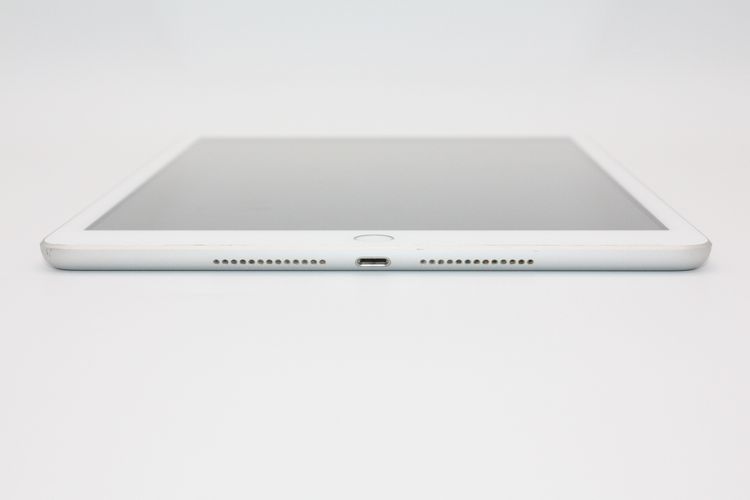 iPad 8 32GB Wi-Fiǥ С B