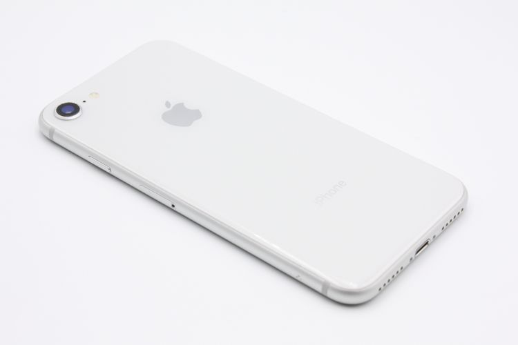 iPhone8 64GB SIM���å�����Ѥ� ����С� B���