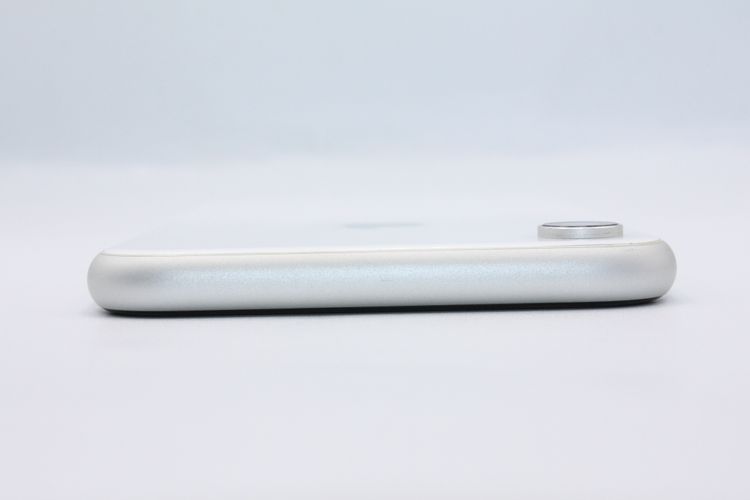�������ò� iPhoneXR 64GB SIM���å�����Ѥ� �ۥ磻�� C���