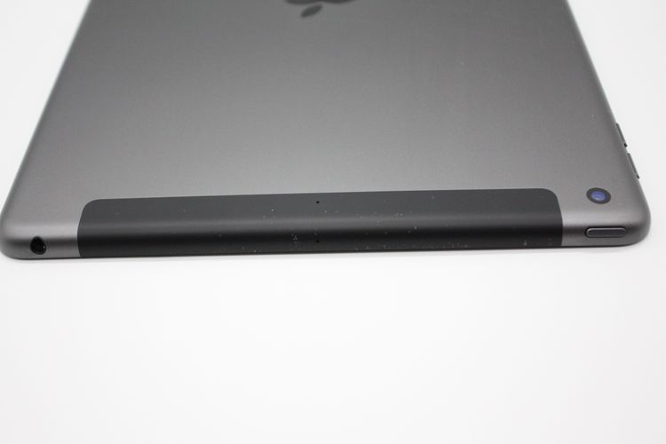 iPad ��9���� 64GB Wi-Fi + Cellular��ǥ� ���ڡ������쥤 B���