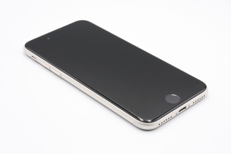 �Хåƥ꡼�����ɹ�(97��) iPhoneSE ��3���� 64GB SIM�ե꡼ C���
