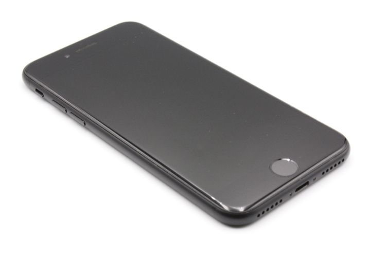 iPhoneSE ��2���� 64GB �֥�å� SIM���å�����Ѥ� B���