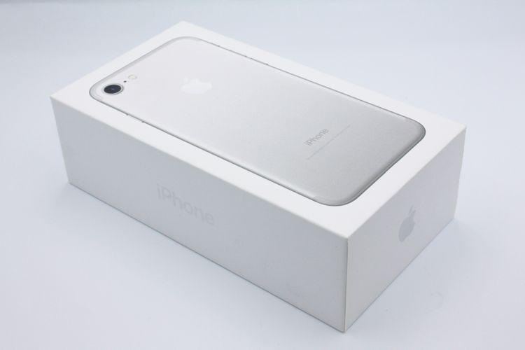 ���� �Хåƥ꡼�����ɹ�(96%) iPhone7 32GB SIM���å�����Ѥ� A���