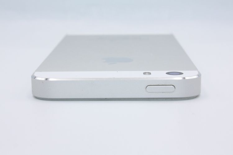 �������ò� iPhone5s 16GB au ����С� C���