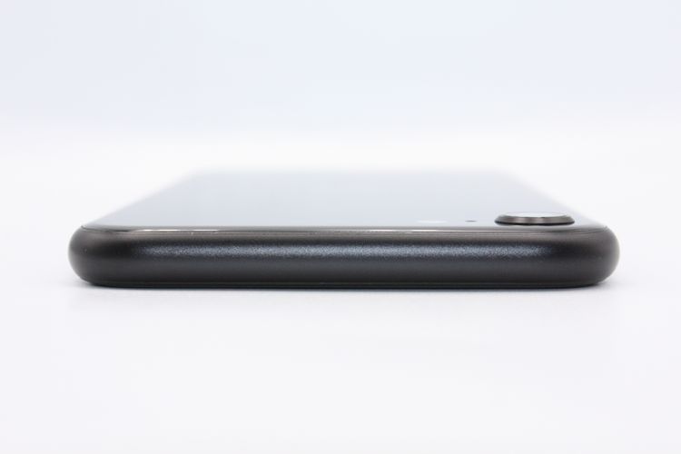 iPhoneSE ��2���� 64GB �֥�å� SIM���å�����Ѥ� C���