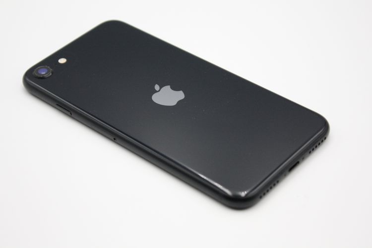 iPhoneSE ��3���� 64GB SIM�ե꡼ �ߥåɥʥ��� B���