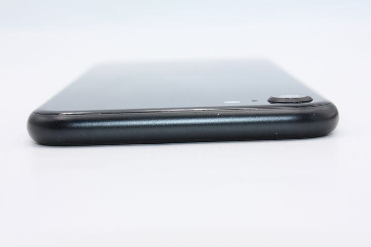 iPhoneSE ��3���� 64GB SIM�ե꡼ �ߥåɥʥ��� C���