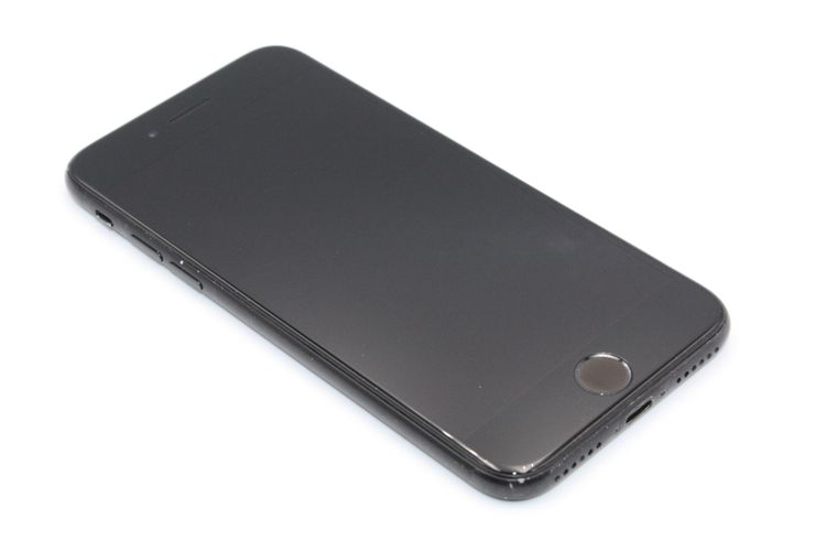 �������ò� iPhoneSE ��2���� 64GB �֥�å� SIM���å�����Ѥ� B���