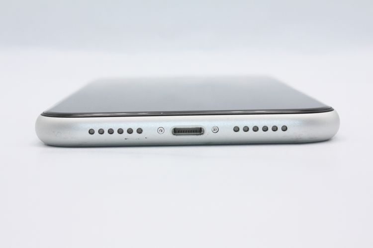 �������ò� iPhoneXR 64GB SIM���å�����Ѥ� �ۥ磻�� C���