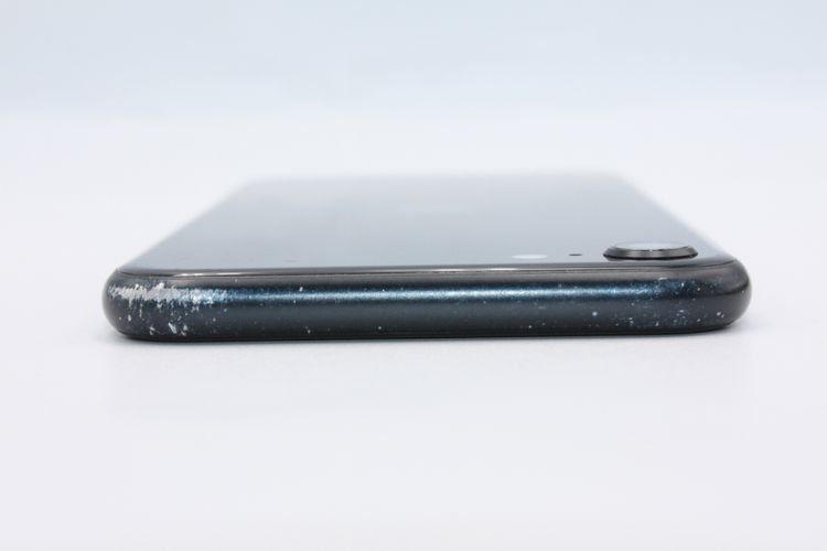 iPhoneSE ��3���� 64GB SIM�ե꡼ �ߥåɥʥ��� C���