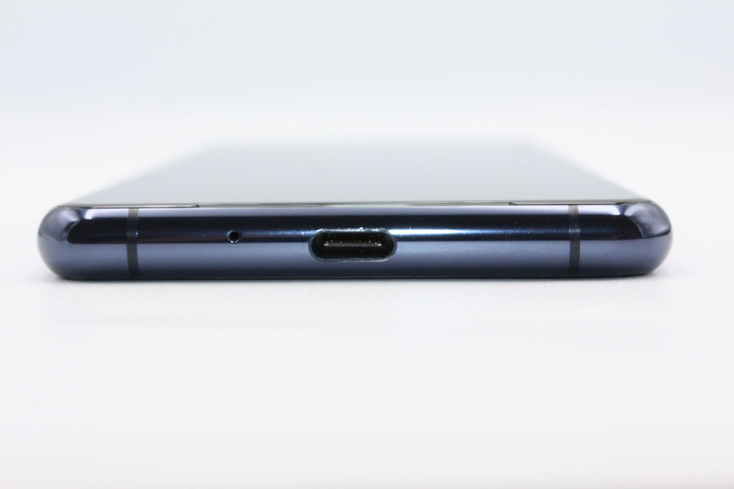 ムスビー｜訳あり特価 Xperia 5 II SOG02 SIMロック解除済み ブルー B