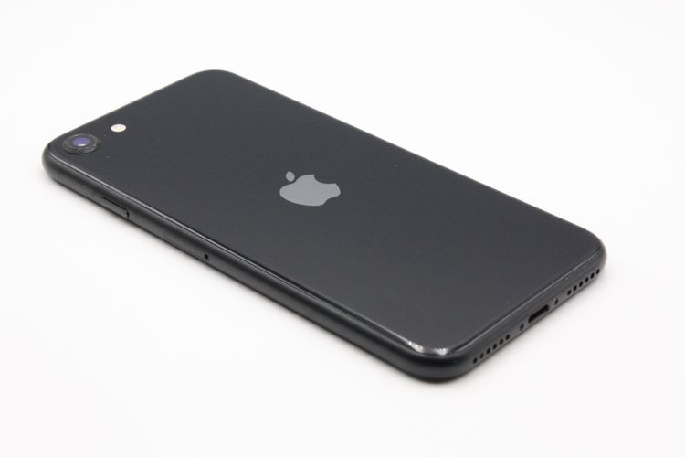 iPhoneSE ��3���� 64GB SIM�ե꡼ �ߥåɥʥ��� C���