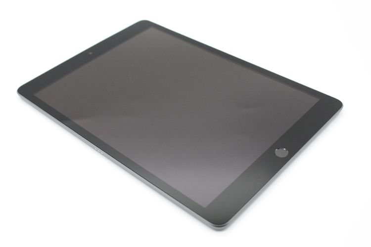 iPad ��9���� 64GB Wi-Fi + Cellular��ǥ� ���ڡ������쥤 B���