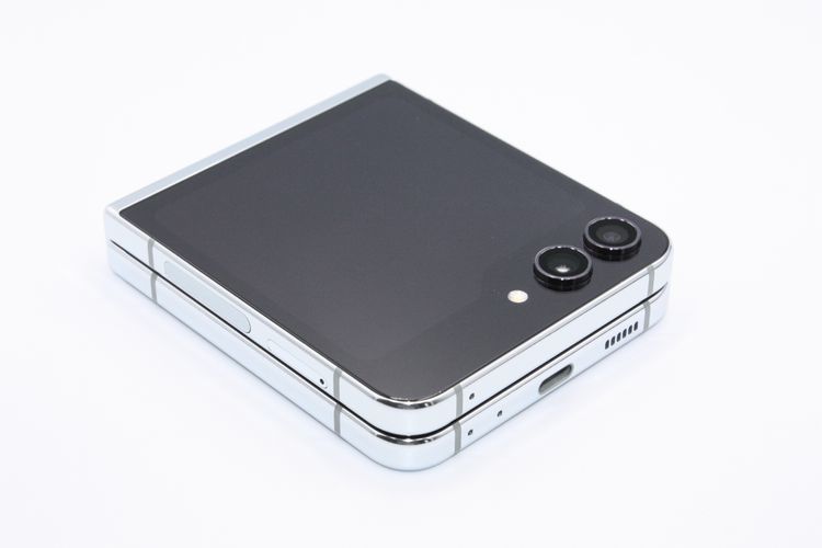  °ʴ Galaxy Z Flip5 SCG23ߥ SIMե꡼ A