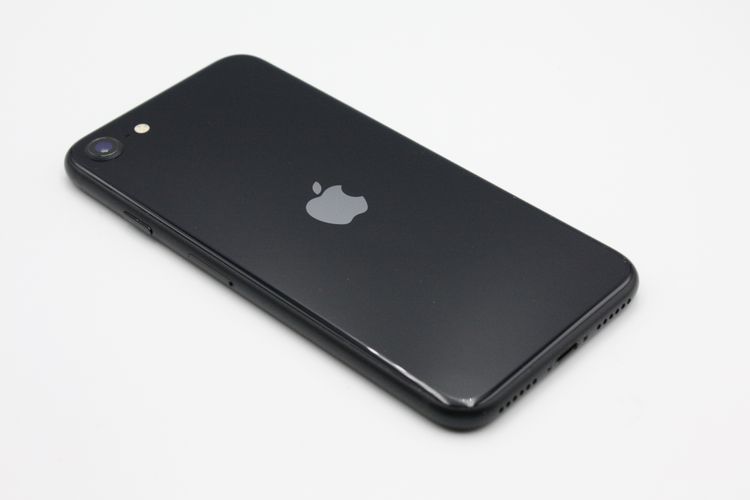 iPhoneSE ��3���� 64GB SIM�ե꡼ �ߥåɥʥ��� B���