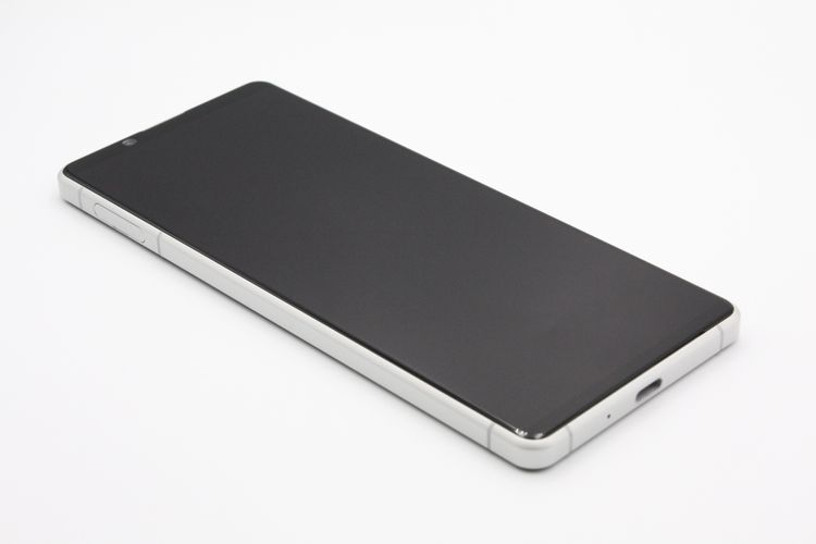 Xperia 1 II SOG01 �ۥ磻�� SIM���å�����Ѥ� B���