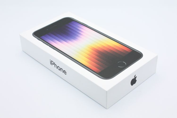 iPhoneSE ��3���� 64GB SIM�ե꡼ �ߥåɥʥ��� C���